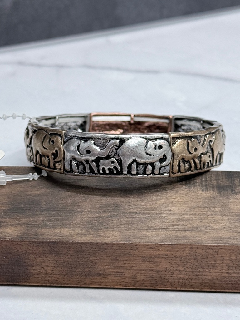 3 For 15 Mixed Metal Elephant Link Stretch Bracelet 14$
